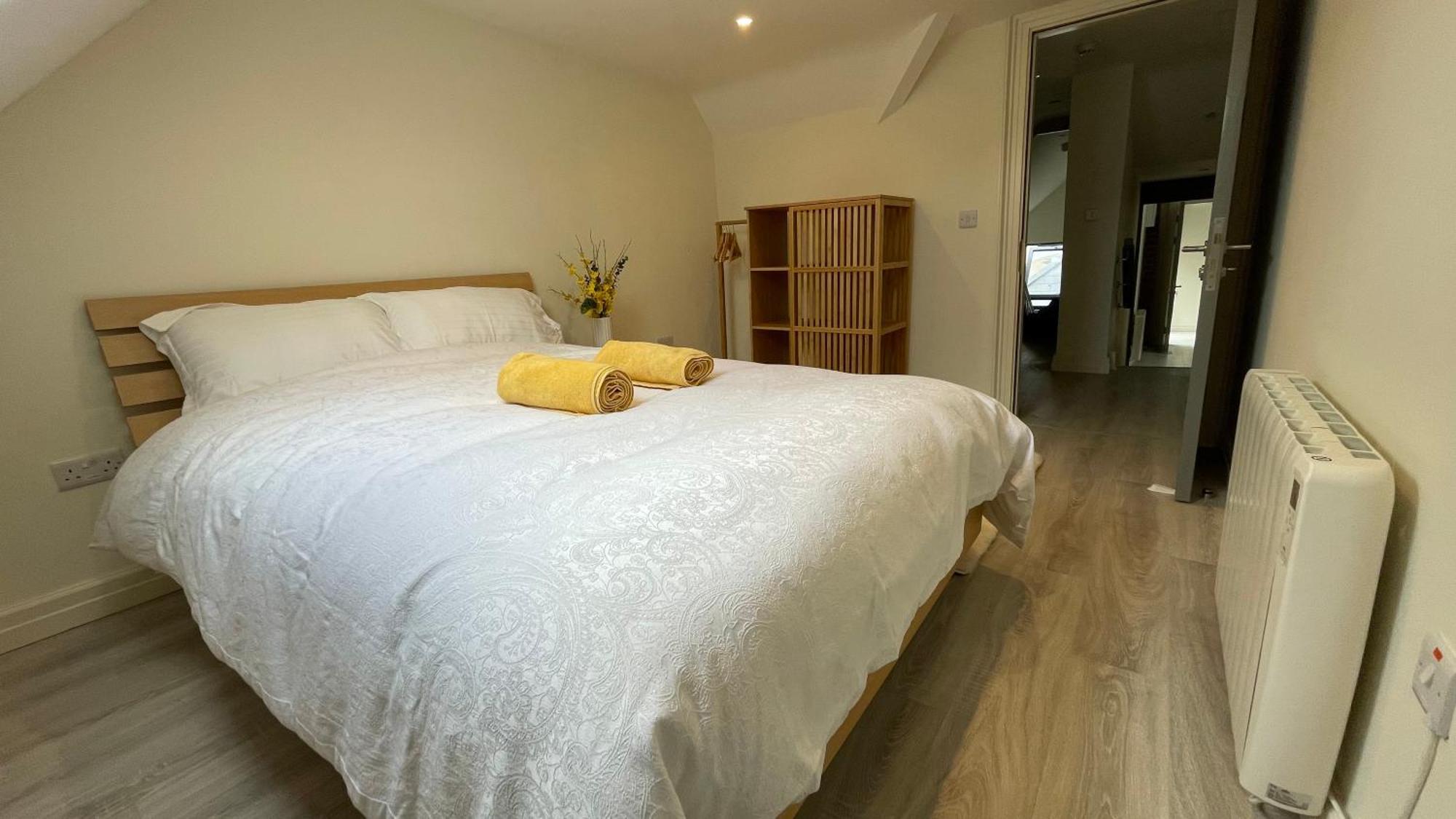 Spire Entire Attic Apartment No Kitchen Dublin Zewnętrze zdjęcie